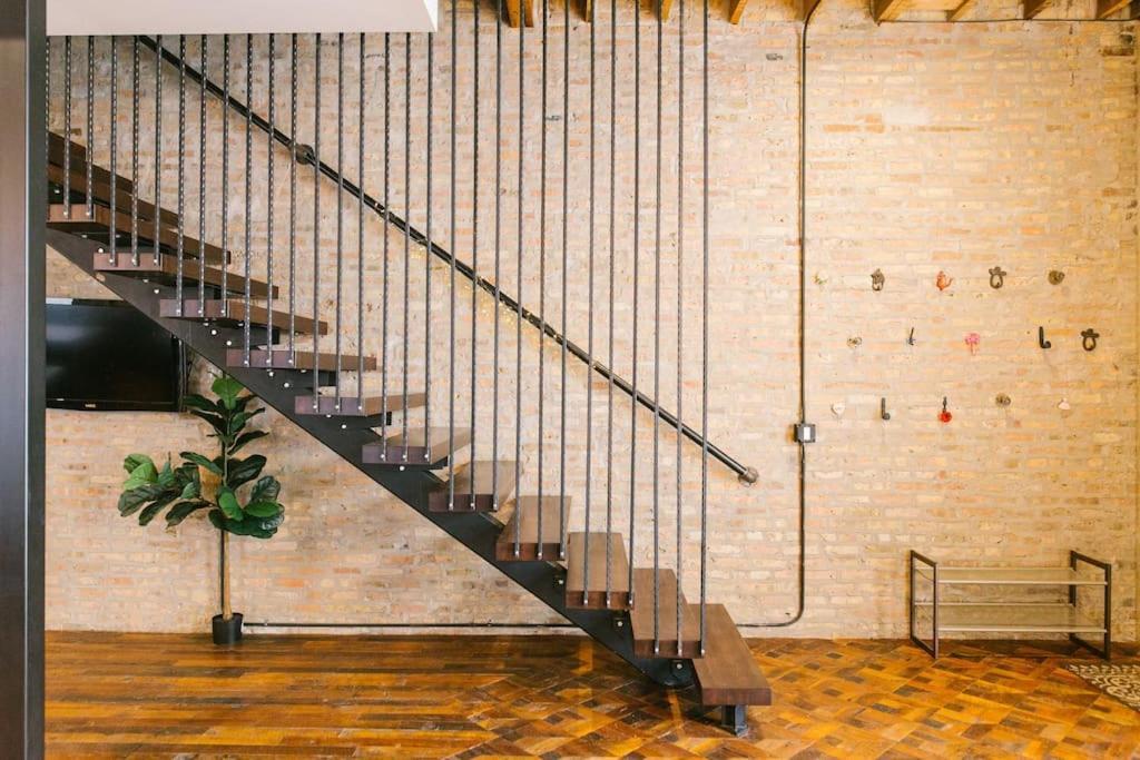 Chicago Mid-Century Gem Steps From United Center Villa Exterior foto